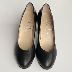 Attilio Giusti Leombruni AGL Black Heels Italy, size 37
